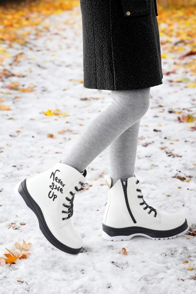 KİKO KİDS TERMO TABAN KIZ ÇOCUK BOT 610 ÇATLAK